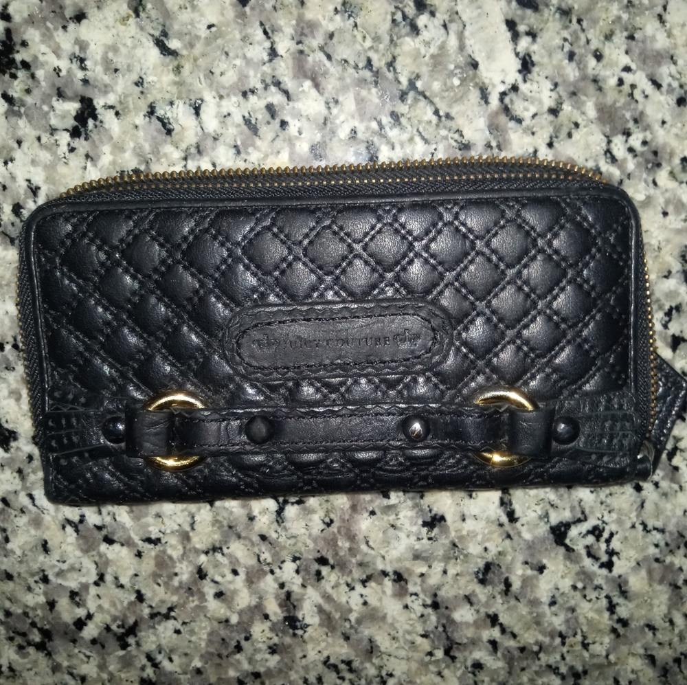 Y2K,Juicy Couture,Black and Gold ,Quilted ,Wallet